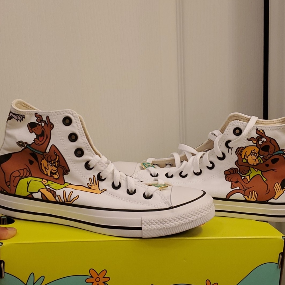 Scooby doo converse